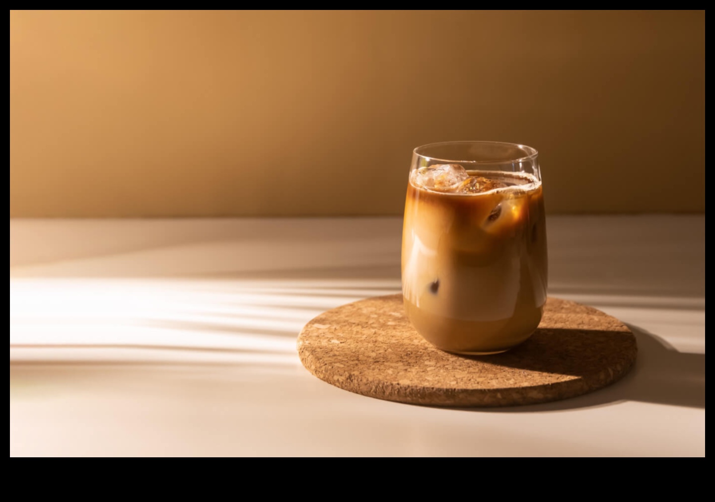 مغامرات المشروب البارد DIY: صياغة خلطات قهوة فريدة ولذيذة